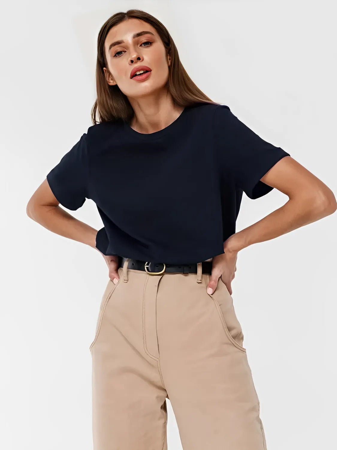 Blusa Feminina Básica de Algodão Manga Curta Decote Redondo - Cibele
