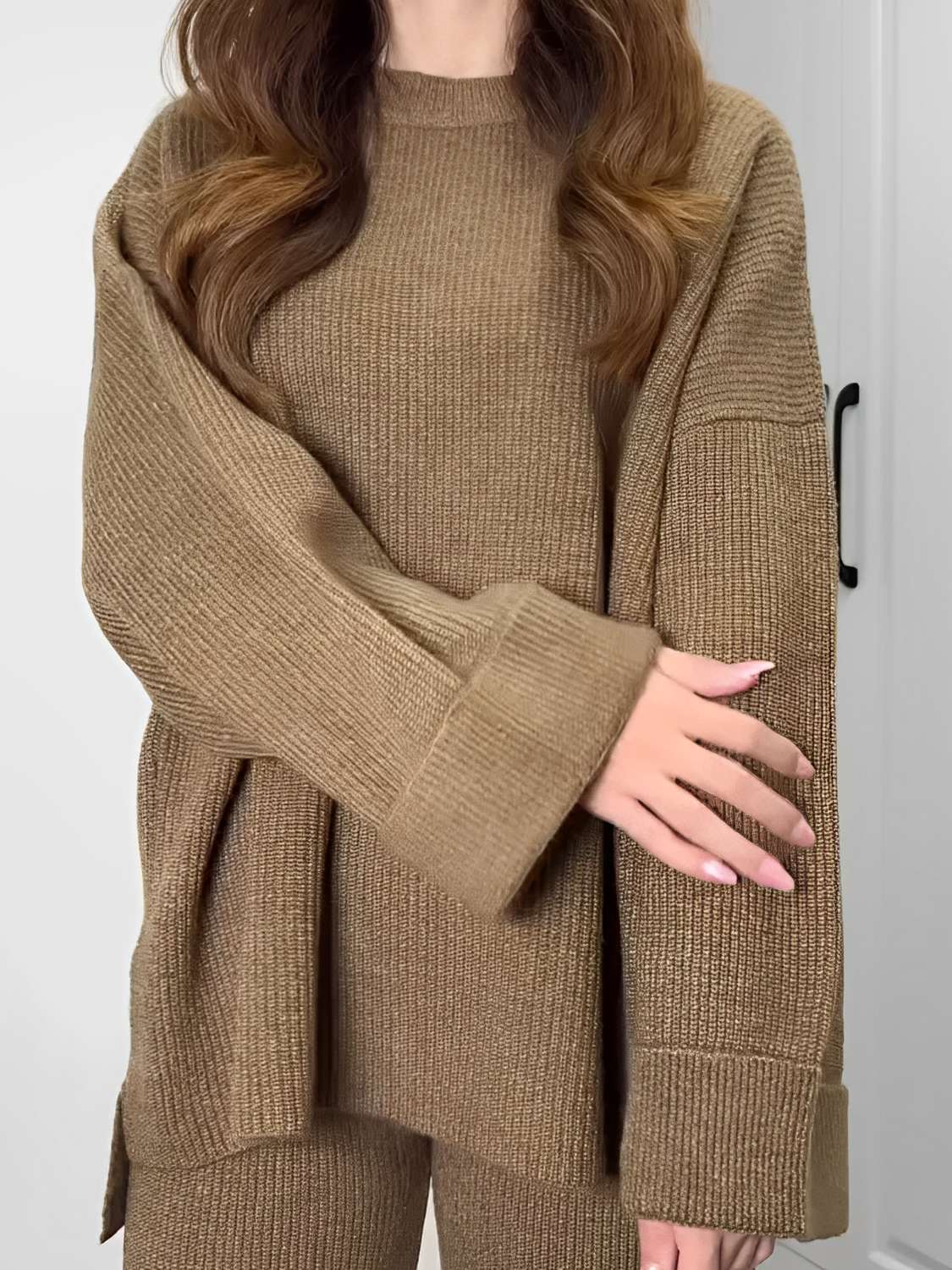 Conjunto Feminino de Tricô Canelado com Suéter Oversized Mullet e Calça com Cintura Alta Elástica - Elis