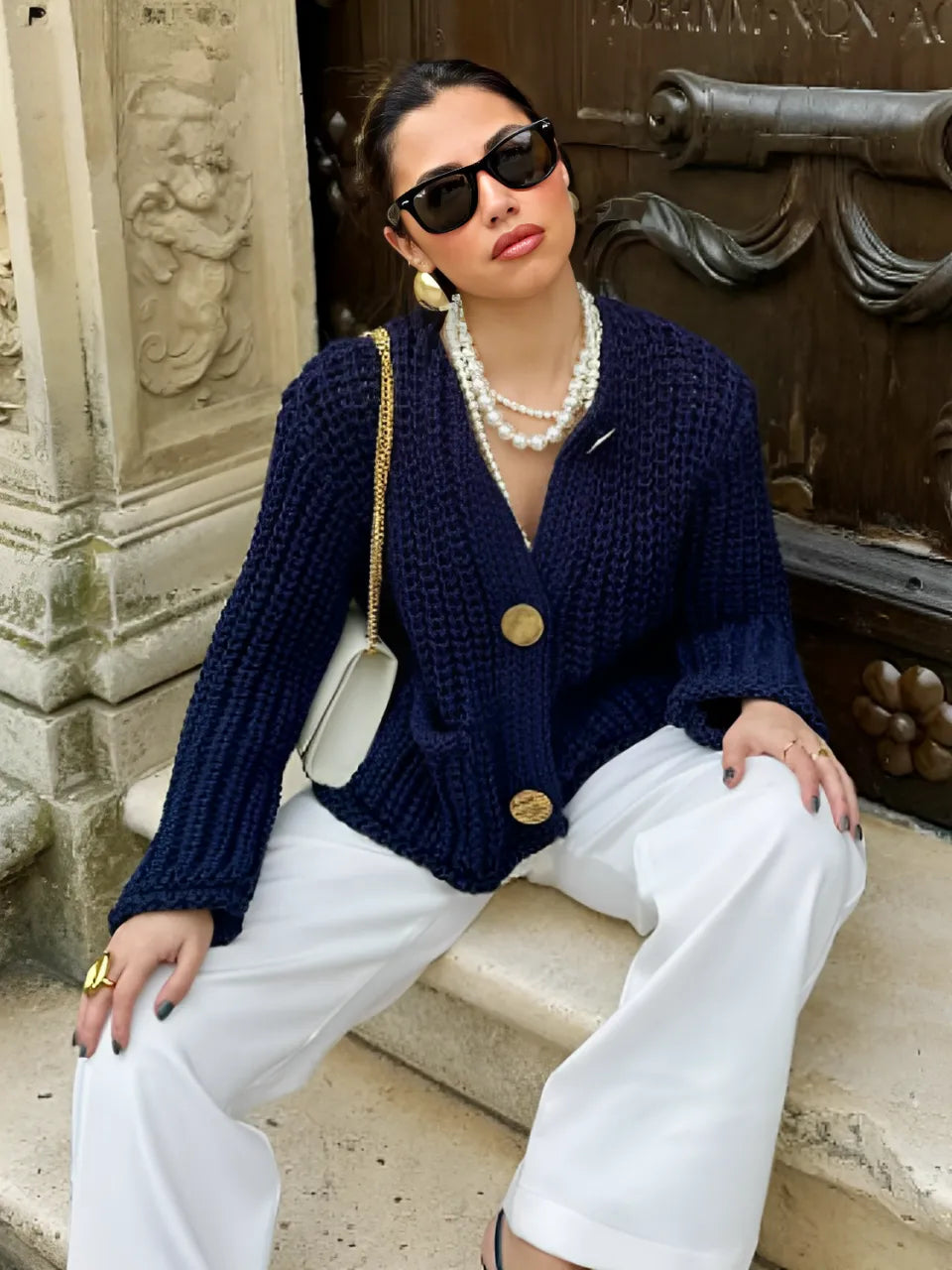 Cardigan Feminino de Tricô Ponto Grosso com Botões e Bolsos - Seraphine