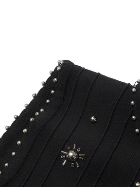 Vestido Feminino Midi Elegante com Gola Alta e Bordados em Pedraria - Penelope