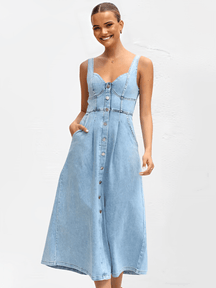 Vestido Feminino Midi Jeans com Decote Coração Botões Frontais e Elástico nas Costas – Pilar