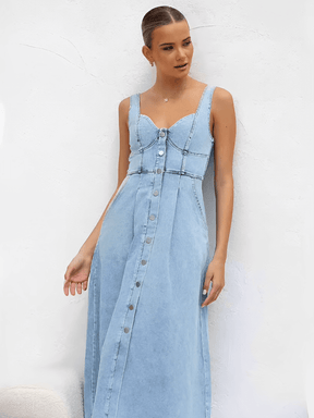 Vestido Feminino Midi Jeans com Decote Coração Botões Frontais e Elástico nas Costas – Pilar