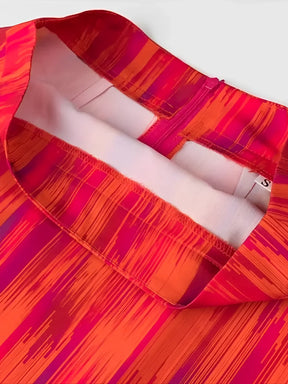 Conjunto Feminino Estampado com Blusa Ciganinha e Mangas Bufantes e Saia Lápis - Martina