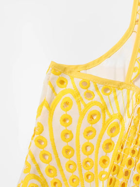 Vestido Feminino Midi de Laise com Babados e Elástico nas Costas - Marina