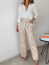 Conjunto Feminino com Camisa de Manga Longa e Calça Reta com Estampa Geométrica - Bianca