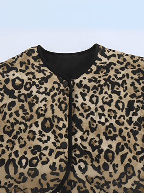 Casaco Feminino Acolchoado com Estampa Animal Print Bolsos e Fechamento em Botão de Pressão - Pabline