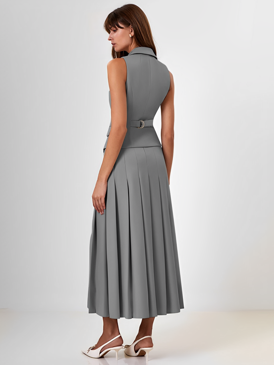 Conjunto Feminino de Alfaiataria com  Colete Clássico e Saia Midi Plissada - Lizandra