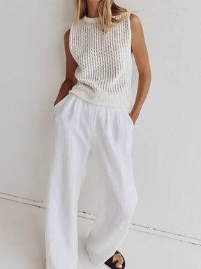Blusa Feminina Regata Vintage com Detalhes Vazados - Malie