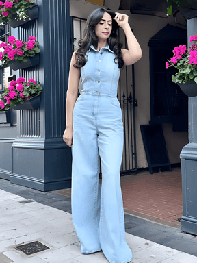 Macacão Feminino Jeans com Decote Nadador e Abertura Frontal em Botões Modelagem Wide Leg  - Jordana