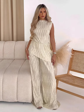 Conjunto Feminino Plissado Blusa Assimétrica Acinturada e Calça Pantalona - Camille