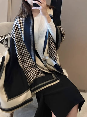 Cachecol Feminino em Caxemira Estampa Tweed - Marise