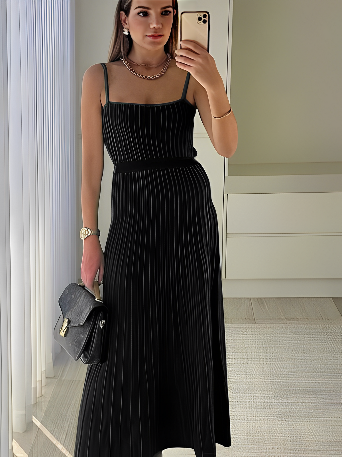 Vestido Feminino Midi Plissado em Tricô com Alças Finas e Cintura Elástica - Nalu