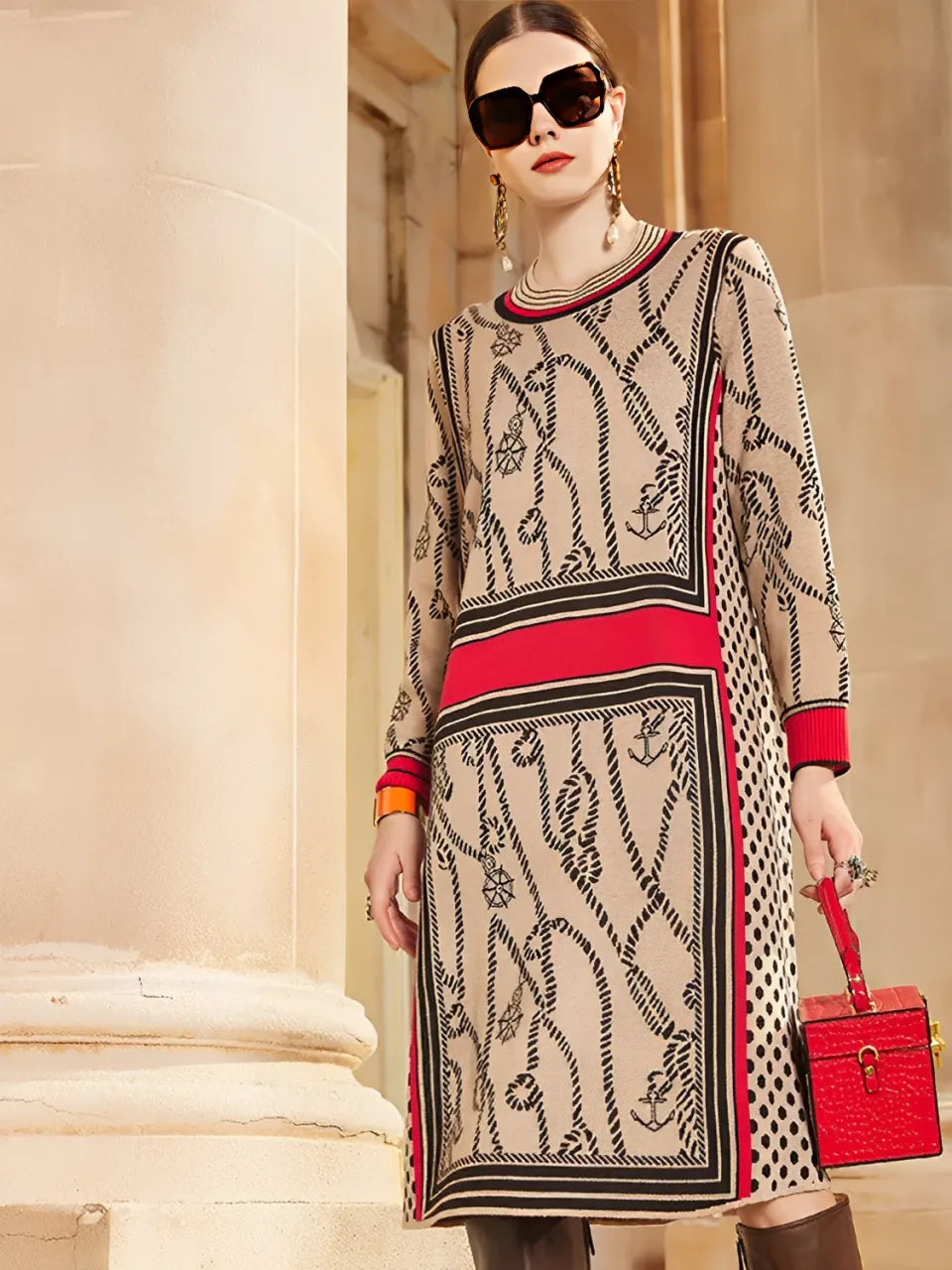 Vestido Feminino Estampado com Decote Canoa e Mangas Longas - Anete