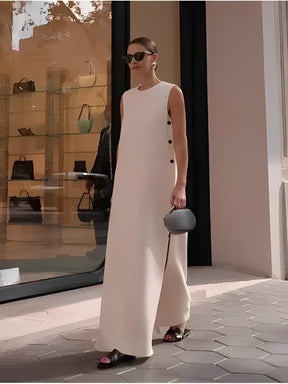 Vestido Feminino Longo com Botões Fenda Lateral e Decote Redondo - Louise