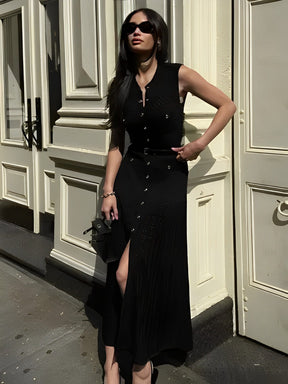 Vestido Feminino Midi de Tricô Sem Mangas com Abertura de Botões - Manon