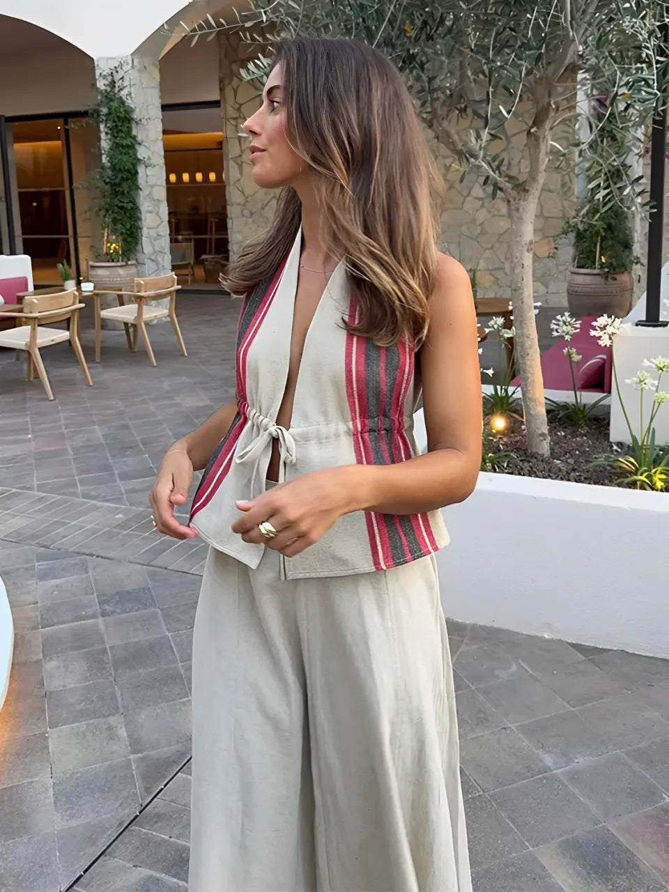 Conjunto Feminino em Linho com Blusa de Amarração Frontal Costas Abertas e Saia Longa Evasê - Isadora