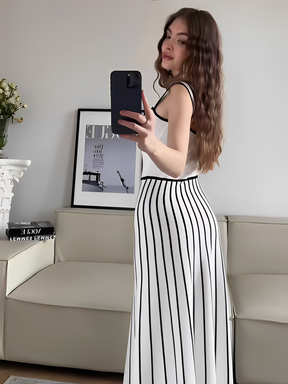 Vestido Feminino Midi Tricô Listrado Modelagem Evasê - Dandara