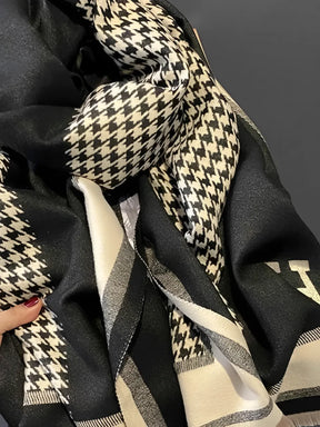 Cachecol Feminino em Caxemira Estampa Tweed - Marise