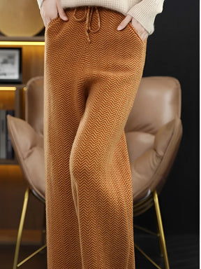 Calça Feminina Wide de Lã Texturizada com Cadarço na Cintura - Hellen
