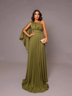 Vestido Feminino Longo de Festa com Capa no Ombro e Saia Plissada - Gabriella