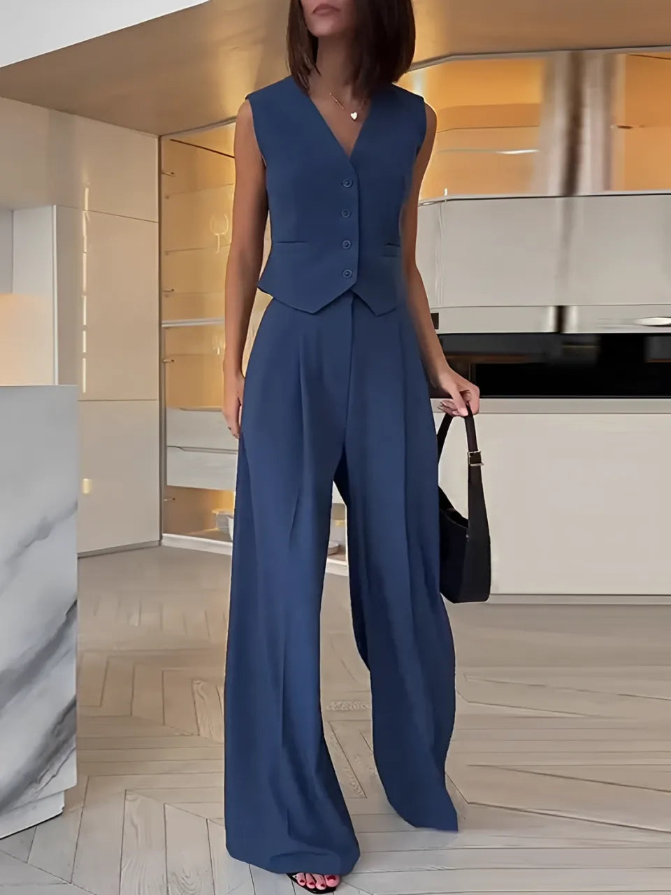 Conjunto Feminino de Alfaiataria com Colete e Calça - Rubia