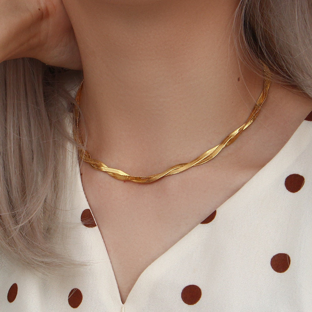 Conjunto Trançado Colar e Pulseira Banhados a Ouro 18k