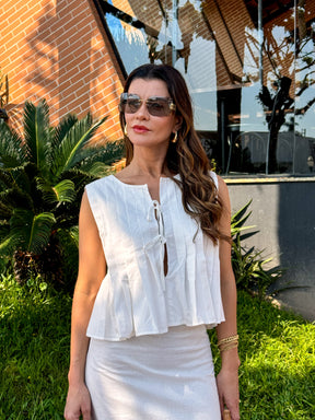 Conjunto Feminino com Blusa Amarração Frontal Plissada e Saia Longa com Zíper - Evie