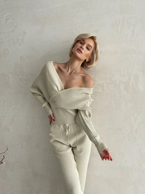 Conjunto Feminino Blusa Canelada Ombro a Ombro com Punhos e Calça Cós Elástico Ajustável com Bolsos - Olivia