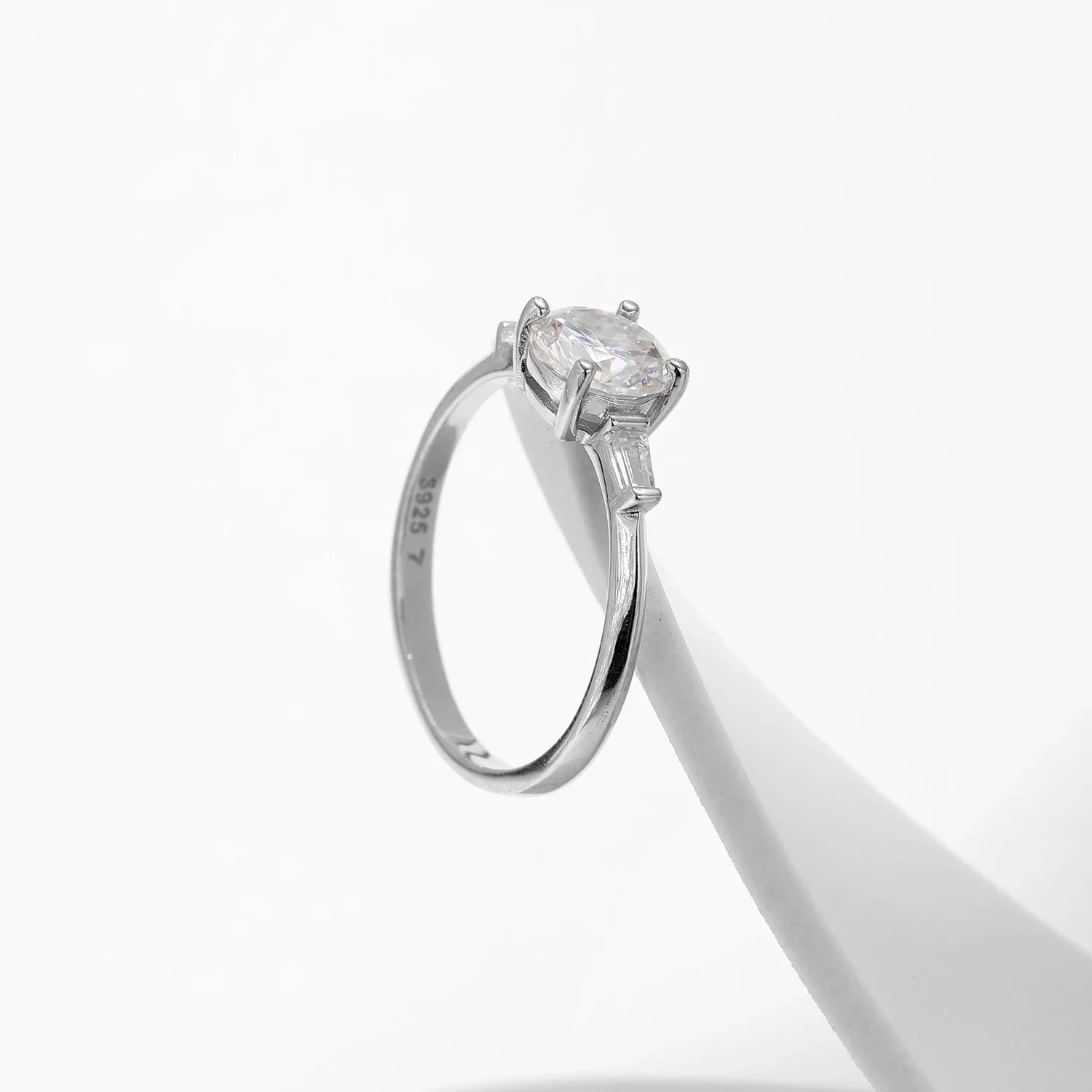 Anel Moissanite Prata Esterlina 925