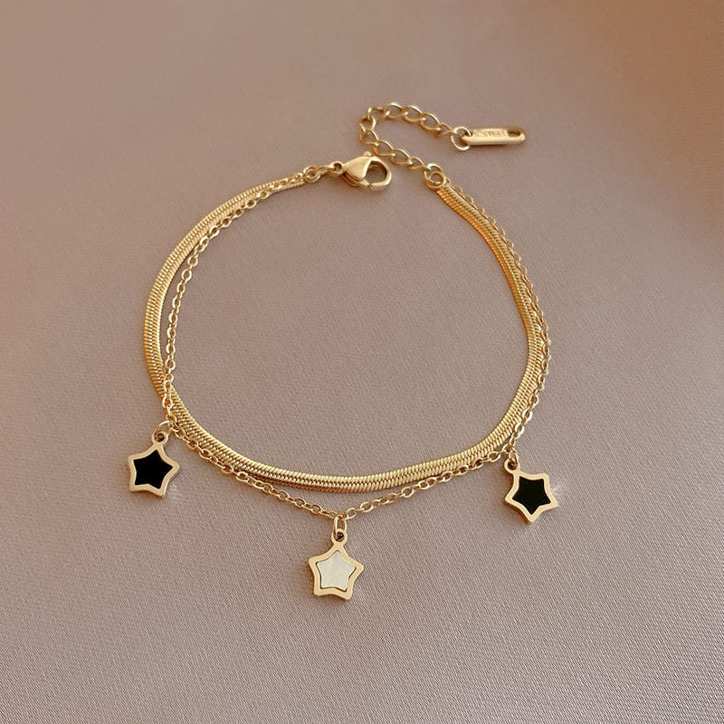 Conjunto Colar e Pulseira com Pingente Estrela